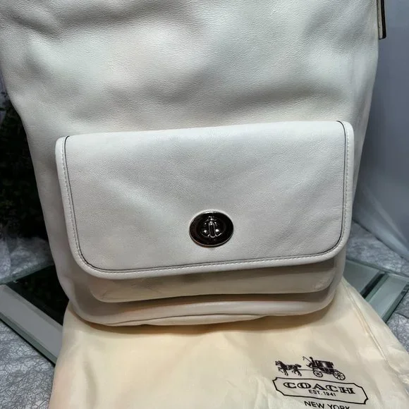 Coach Shoulder Bucket Tote with Dust Bag - NEW - Picture 4 of 11